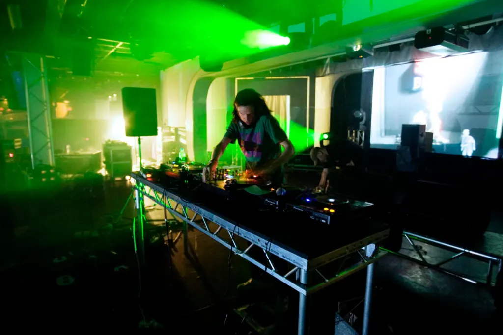 Bloc Weekend 2009 — documentary, event and music photograph in Minehead, Somerset, UK, frame 86 of 114.